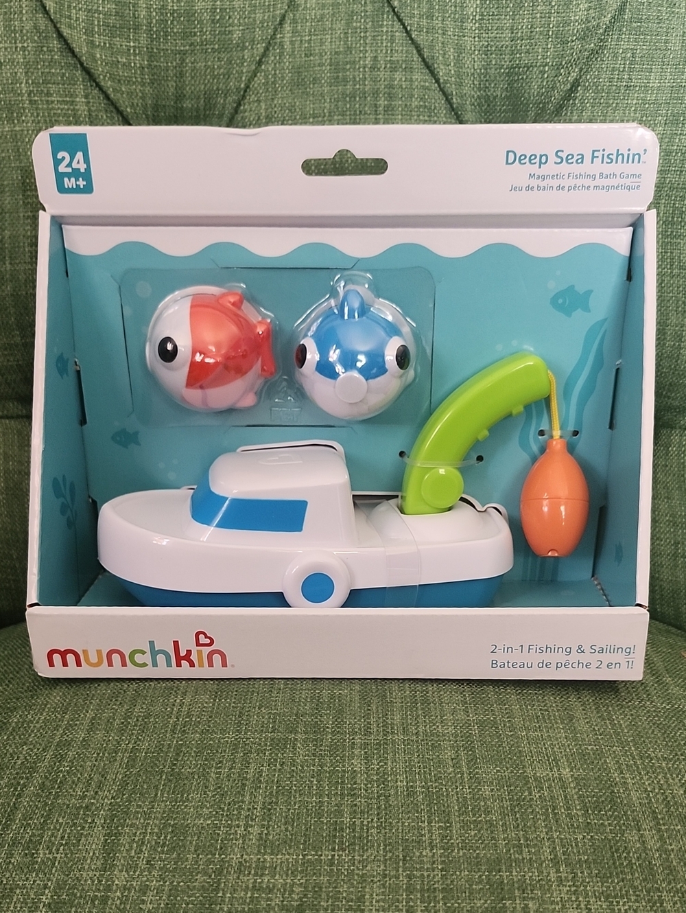 Munchkin Deep Sea Fishin' Bath Toy - Blue/White with Orange & Green Accents
